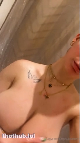 Kaitlyn Krems Onlyfans video – Nude teasing in bath